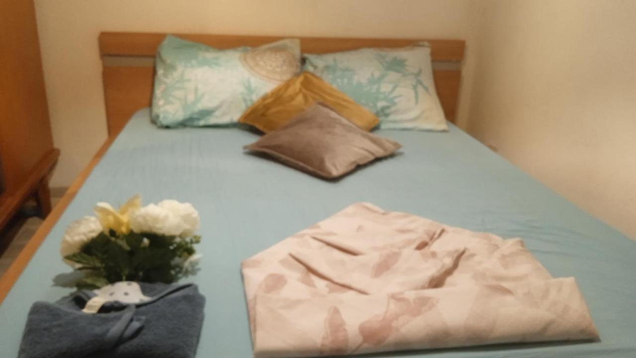 Chambre D'Hote Au Centre Ville Αρλ Εξωτερικό φωτογραφία